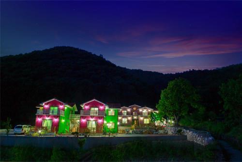 Utopia Pension Gyeongju Ngoại thất bức ảnh